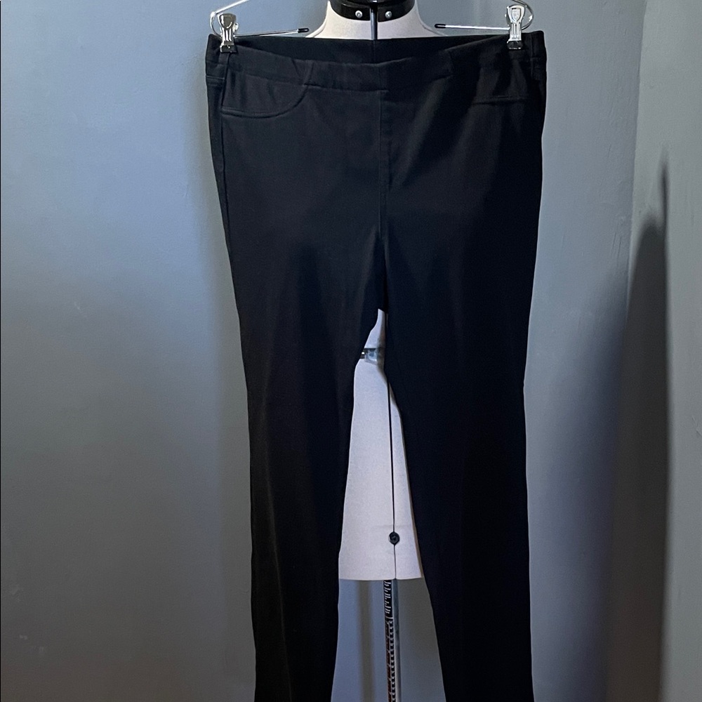 Uniqlo Classic Black Leggings Size-XL